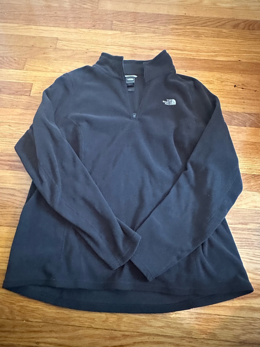 The North Face Men’s Black Quarter-Zip Performance Fleece